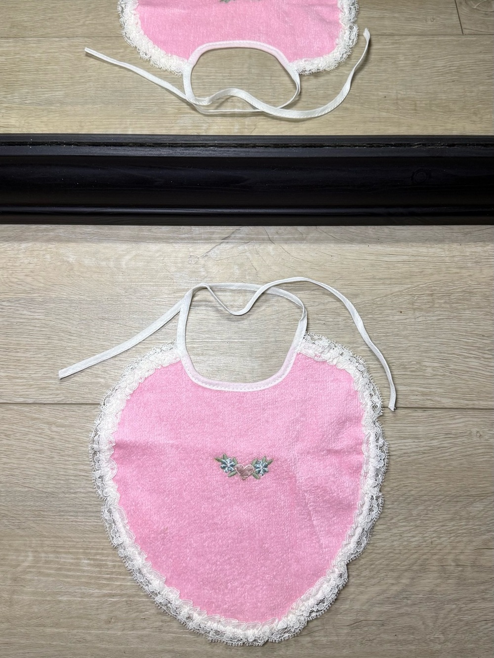 Vintage 1970s Ribbed Pink & Embroidered Rose Floral Baby Bib